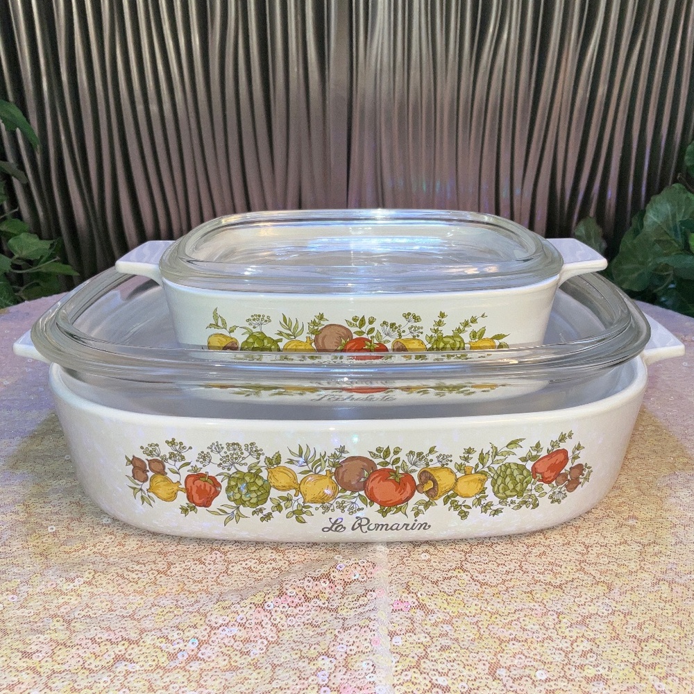 Vintage Corning Ware 10X10X2 and 7X7X2